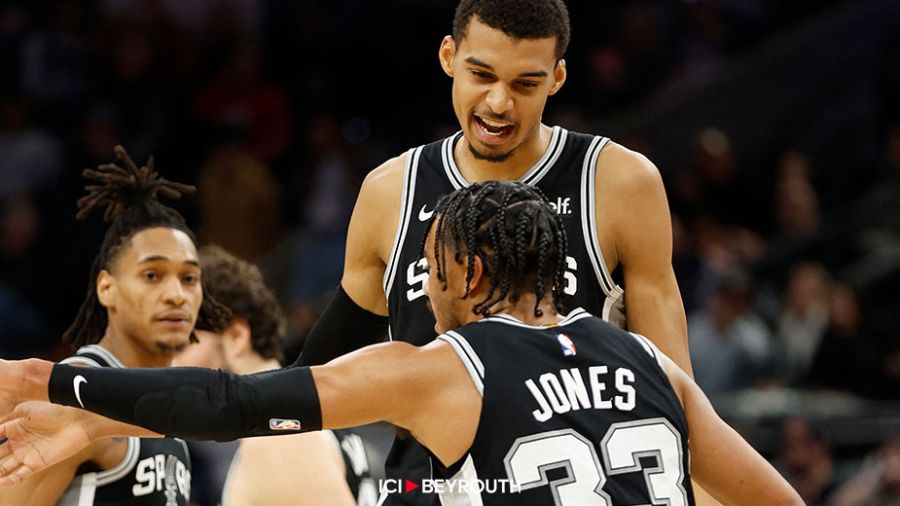 NBA: Frayeur pour Embiid, deux records pour Wembanyama