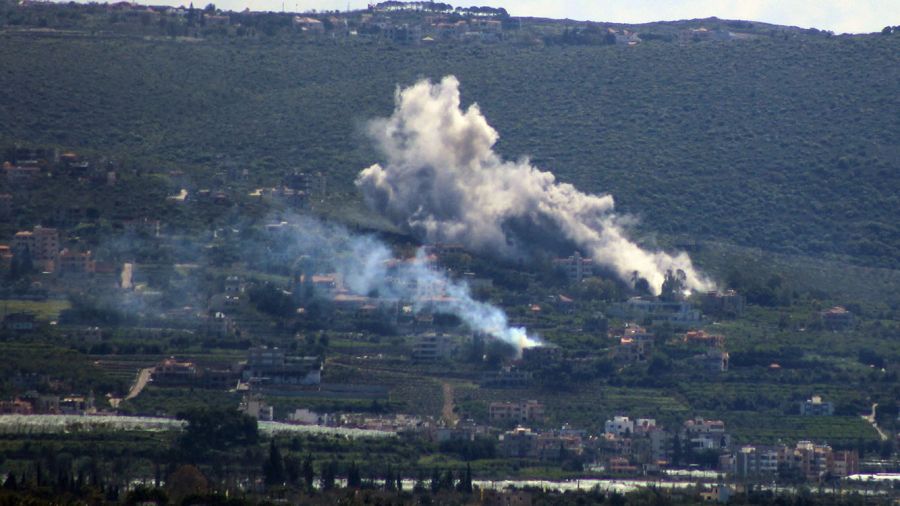 Sud: sous les bombes, des milliers de familles s’accrochent 