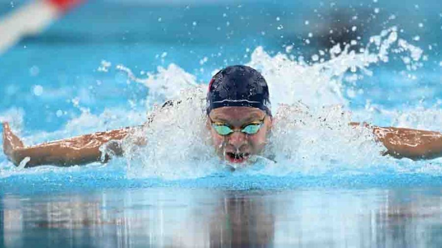 JO-2024 - Natation: timing, puissance et coulée, comment Léon Marchand travaille ses quatre nages