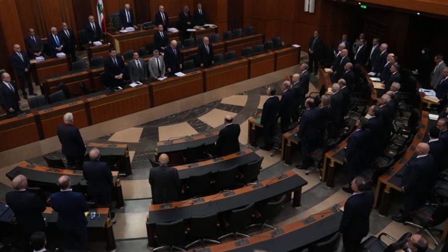 Parlement: nouveau rendez-vous à 18h