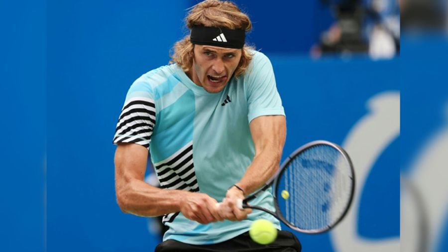Tennis : Zverev renverse Safiullin et s'impose à Chengdu