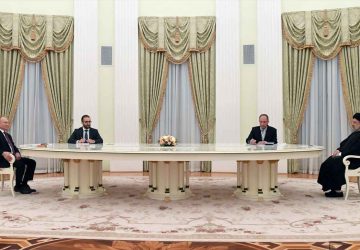Le président russe Vladimir Poutine et son homologue iranien, le président Ebrahim Raissi le 19 janvier 2022 à Moscou. (AFP)