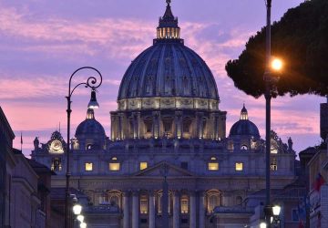 Vatican déficit