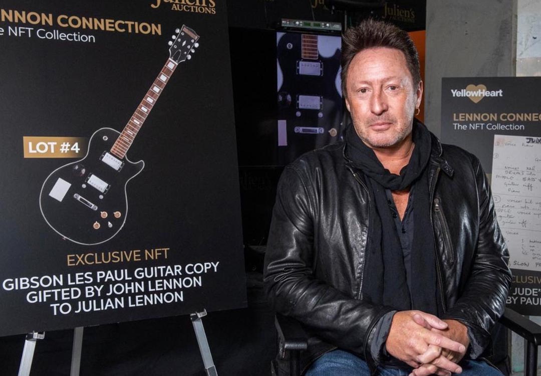 Une vente de souvenirs NFT des Beatles par Julian Lennon récolte plus de 158.000 dollars