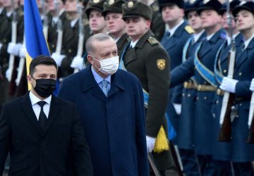 Les présidents ukrainien Volodymyr Zelensky et turc Recep Tayyip Erdogan s'étaient recontrés à Kiev le 3 février 2022 (AFP).