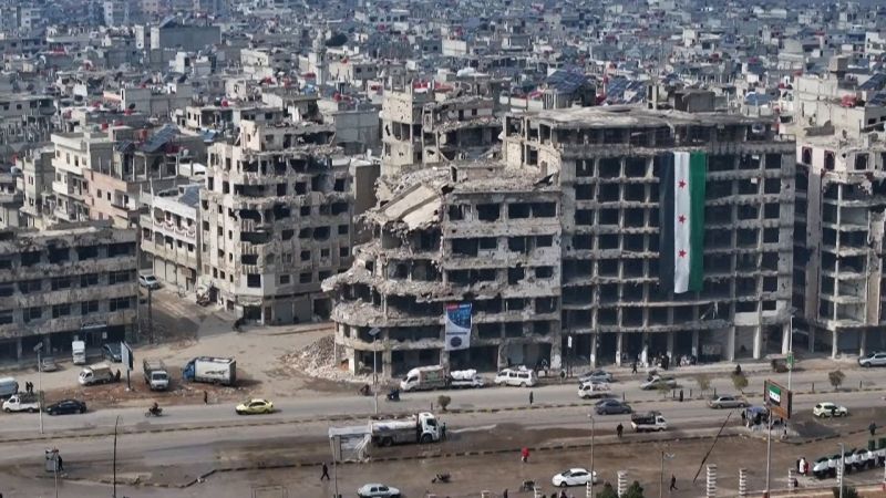 De la révolution à la reconstruction : des habitants de Homs retournent dans leur ville