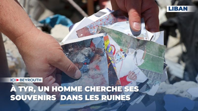 À Tyr, un homme cherche ses souvenirs  dans les ruines 